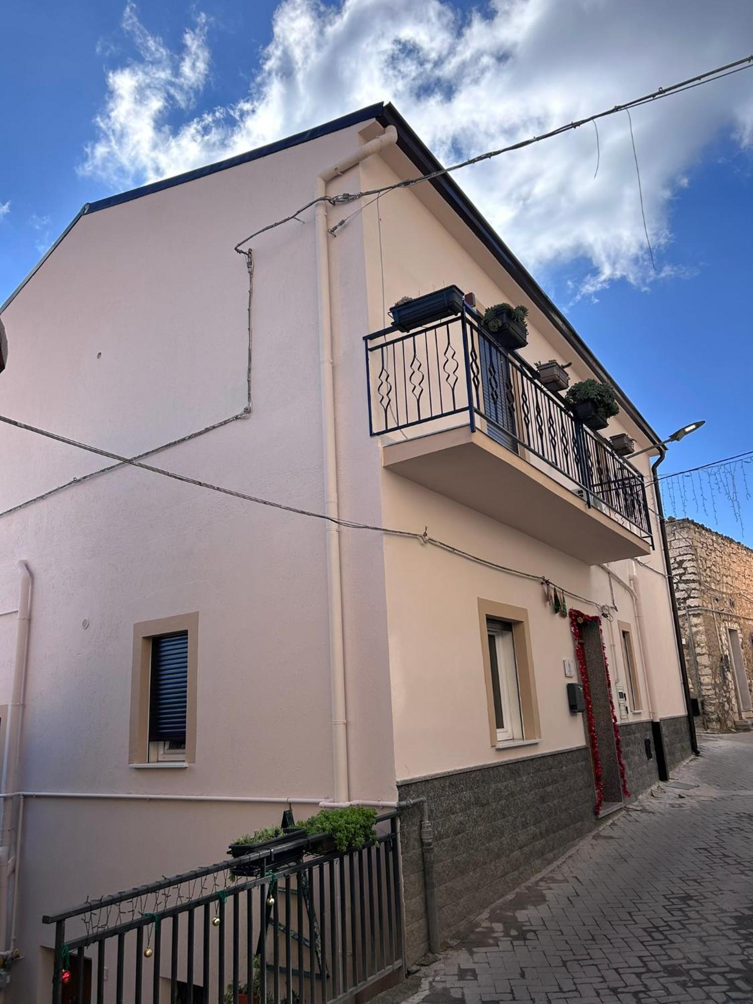 Casa Paradiso Castronuovo di Sicilia Exterior photo